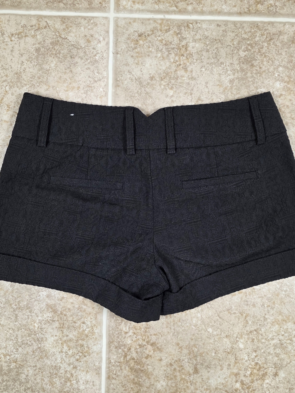Maurice’s Black Textured Tailored Shorts Size 5/6 Y2K - Picture 7 of 10